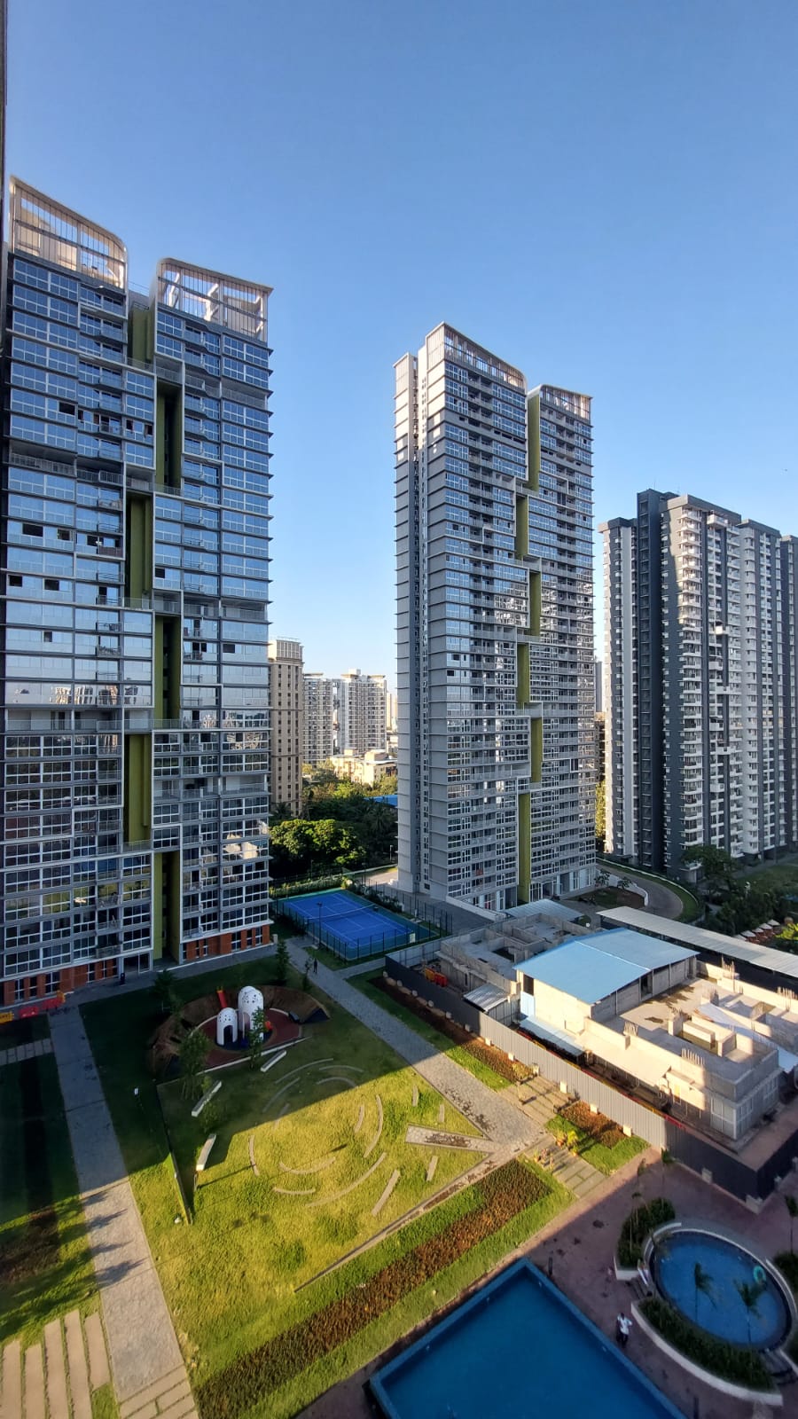 4 BHK + Pooja Room,Servant Room,Study Room,Extra Room Apartment For Sale in Tata Serein