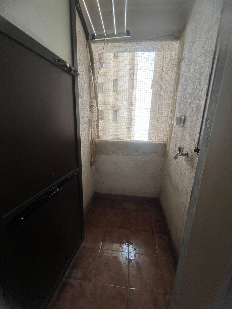 undefined, lodha-splendora 2 Bedroom 700 Sq.Ft. Apartment In Ghodbunder Road Thane 9005443