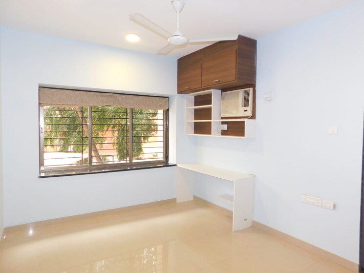 Bedroom, raheja-sherwood 2 Bedroom 1000 Sq.Ft. Apartment In Goregaon East Mumbai 9005439