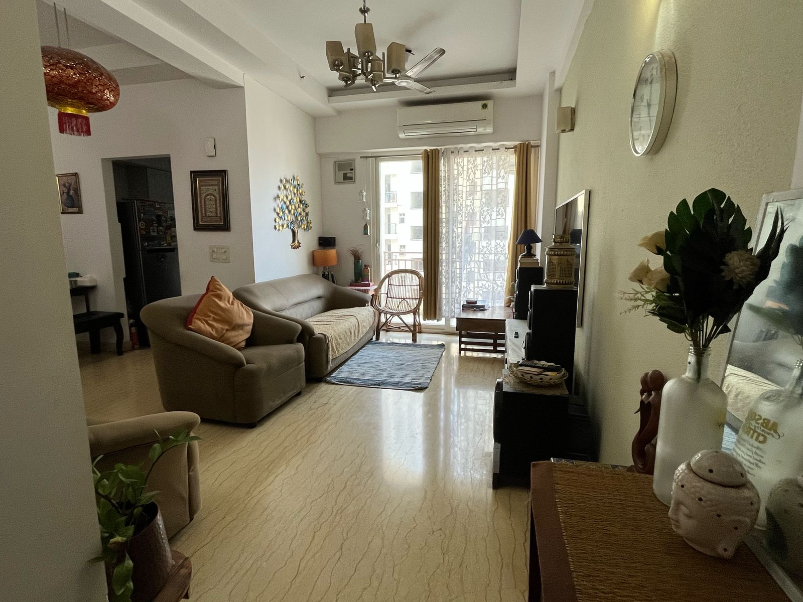 3 BHK 1435 Sq.Ft. Apartment in Mahagun Moderne