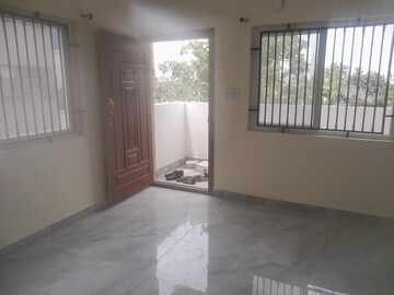 Room in 2 BHK Builder Floor at Nri Layout – for Rent