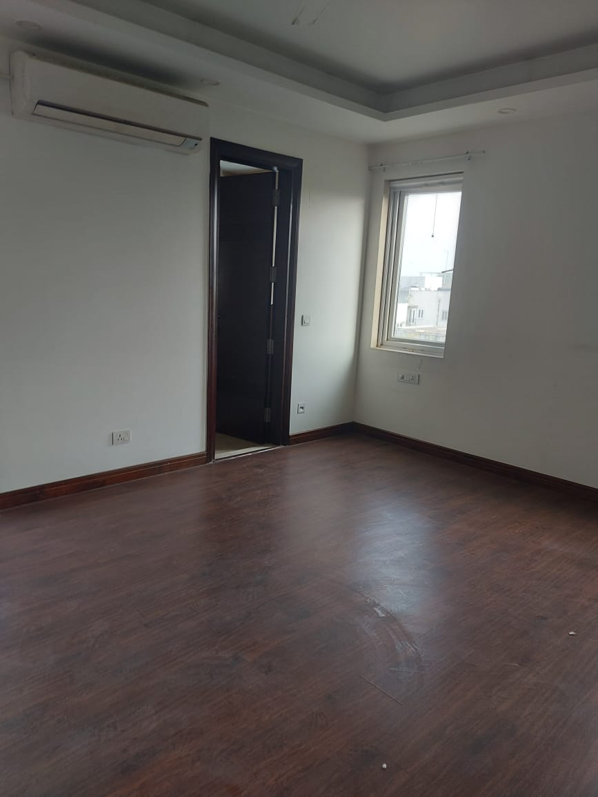 4 BHK + Servant Room Builder Floor For Rent in Boutique Residential Apartments A 3 2