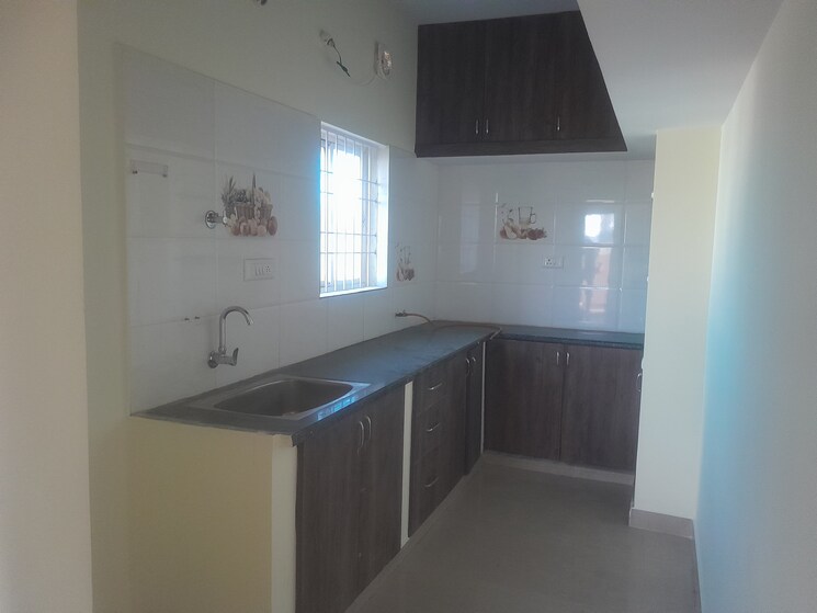Kitchen, nri layout 2 Bedroom 1200 Sq.Ft. Builder Floor In Nri Layout Bangalore 9005488