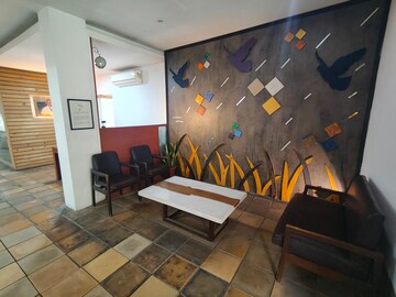 Team Area in  Office Space in IT/SEZ at Nungambakkam – for Rent