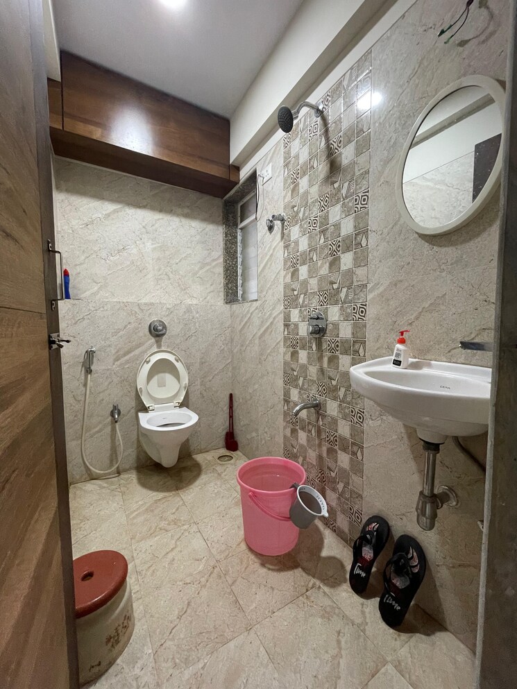Bathroom, kyraa-ariso-apartment 1 Bedroom 513 Sq.Ft. Apartment In Chembur Mumbai 9005498