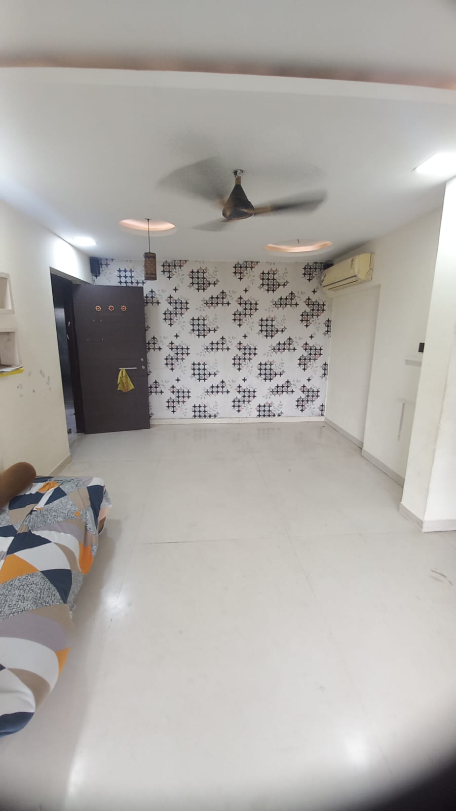 2 BHK + Extra Room Apartment For Rent in Lodha Splendora
