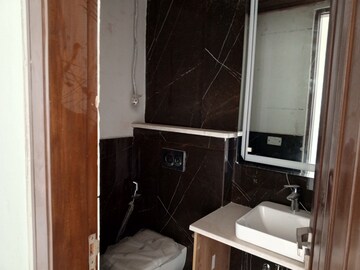Team Area in 4 BHK Apartment at EWS Apartment, Sector 52 – for Rent