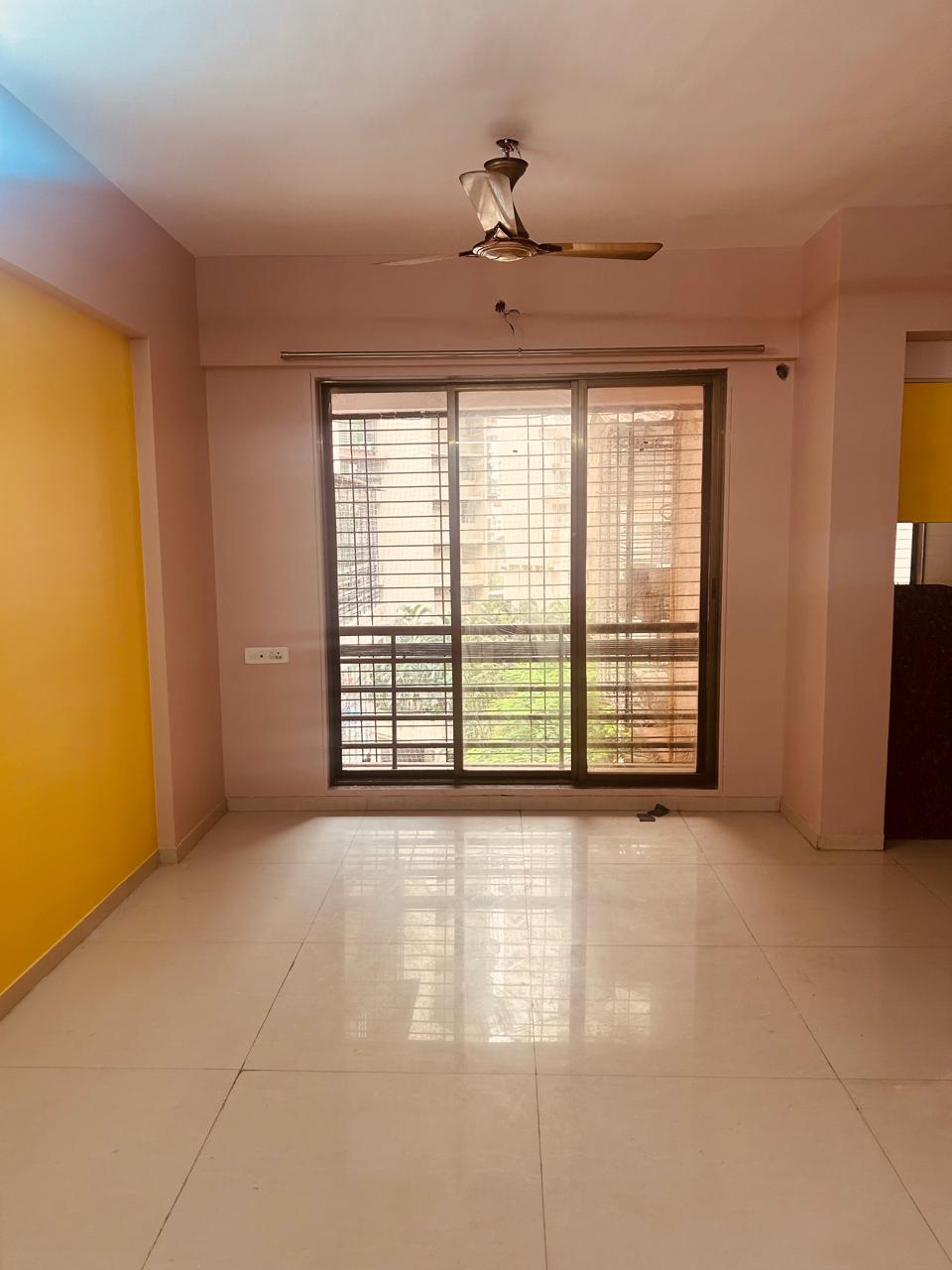 3 BHK + Extra Room Apartment For Rent in M.K Morya Heights