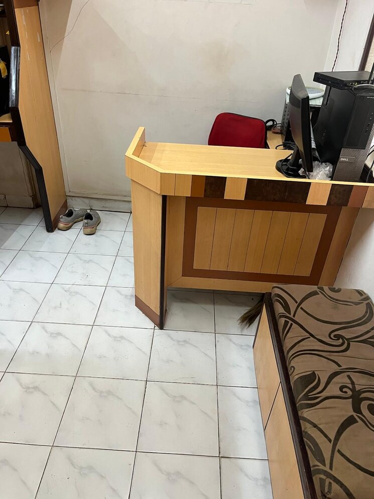 Team Area, mig-colony-bandra Commercial Office Space 600 Sq.Ft. In Bandra East Mumbai 9005562