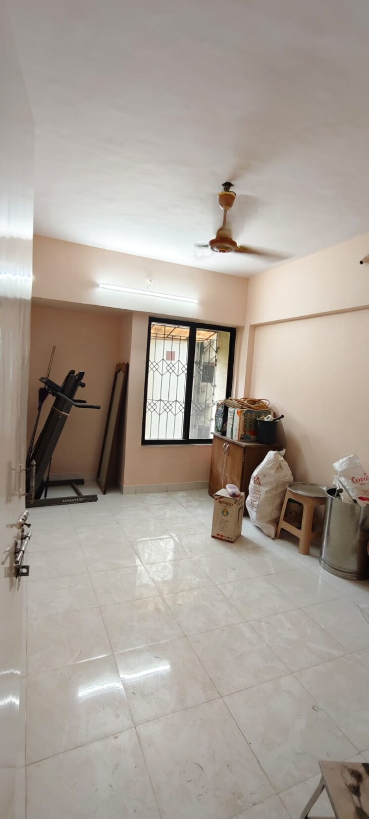 Living Room, krishna-greenland-park-vastu-federation 2 Bedroom 650 Sq.Ft. Apartment In Ghodbunder Road Thane 9005573