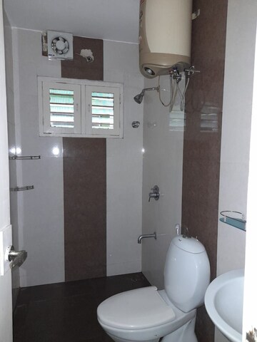 Bathroom in 1 BHK Builder Floor at Indiranagar – for Rent