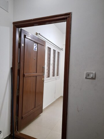 Room in 1 BHK Builder Floor at Indiranagar – for Rent