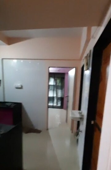 Furnished Amenities in 1 BHK Apartment at Mulund East – for Rent
