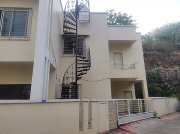 Staircase in 4 BHK Villa at Trilanga – for Sale