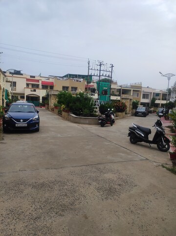 Parking in 4 BHK Villa at Trilanga – for Sale