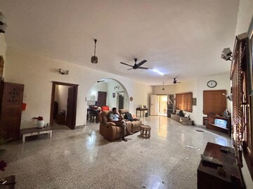 Living Room in 3 BHK Builder Floor at Indiranagar – for Rent
