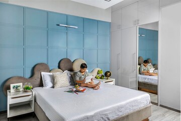 Team Area in 4 BHK Apartment at Conscient Heritage One, Sector 62 – for Rent