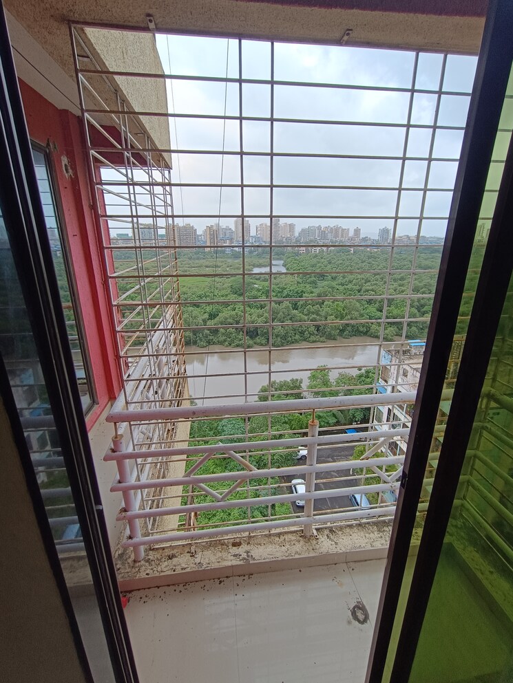 Balcony, om-prabhu-manohar-chs 2 Bedroom 1200 Sq.Ft. Apartment In Seawoods Sector 50 Navi Mumbai 9005687