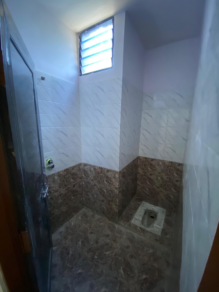 Bathroom, kolar road 3 Bedroom 1035 Sq.Ft. Independent House In Kolar Road Bhopal 9005717