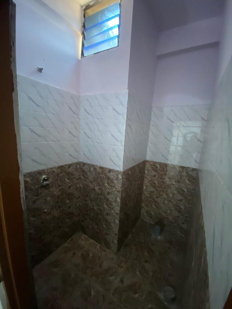 Bathroom, kolar road 3 Bedroom 1035 Sq.Ft. Independent House In Kolar Road Bhopal 9005717