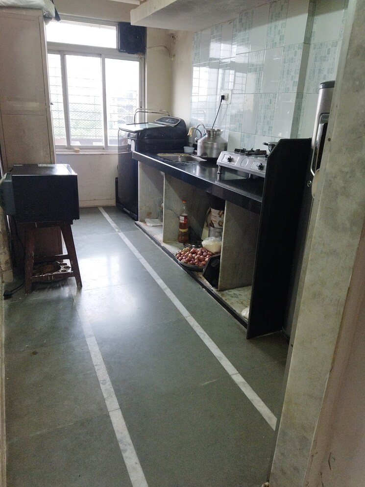 Kitchen, yash-amogh 1 RK 350 Sq.Ft. Apartment In Lalbaug Mumbai 9005742
