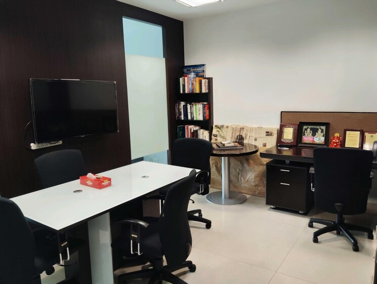 Team Area, marathon-icon Commercial Office Space 2000 Sq.Ft. In Lower Parel Mumbai 9005772