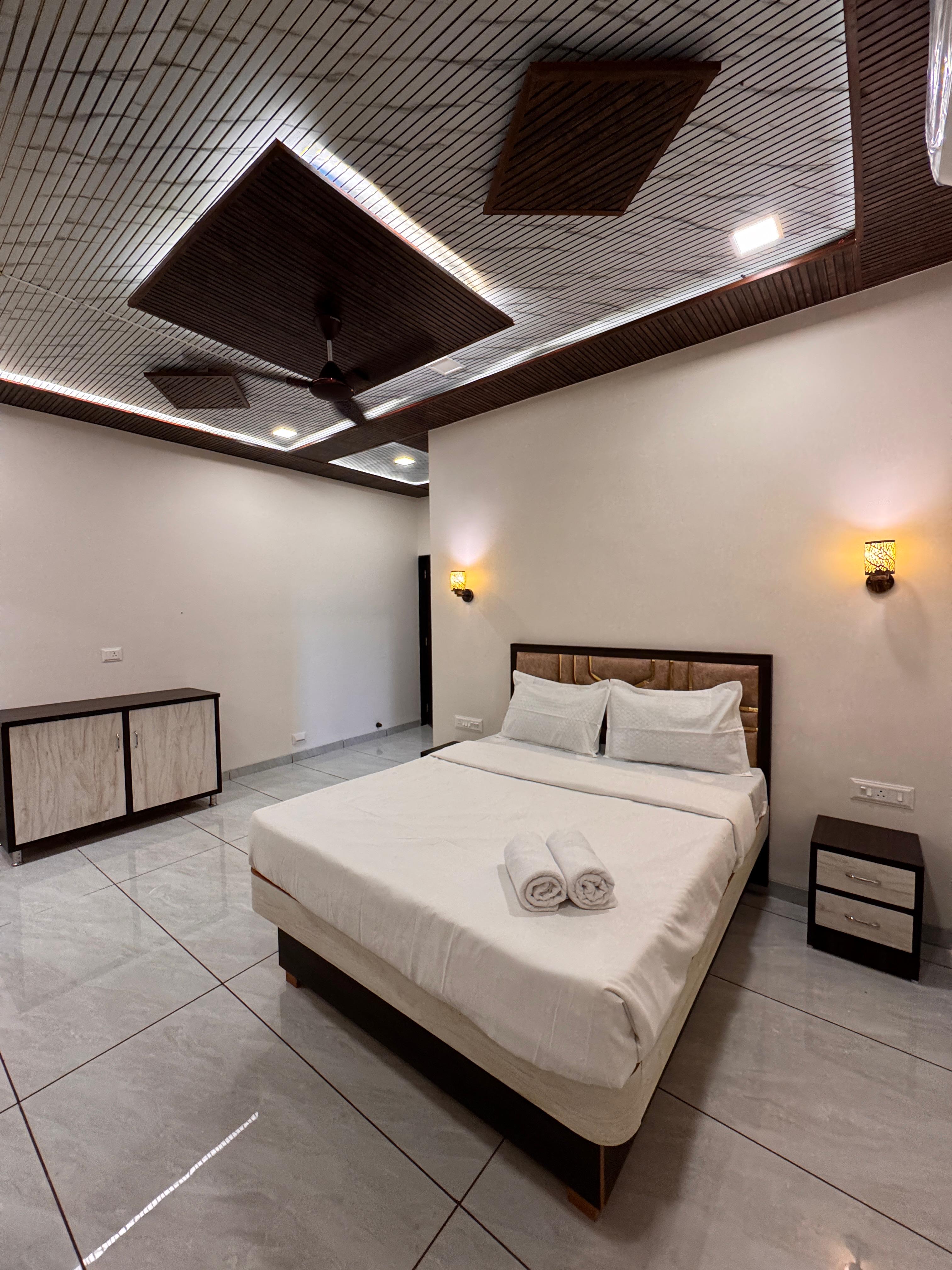 1.5 BHK Apartment For Rent in Sai Amit Apartment