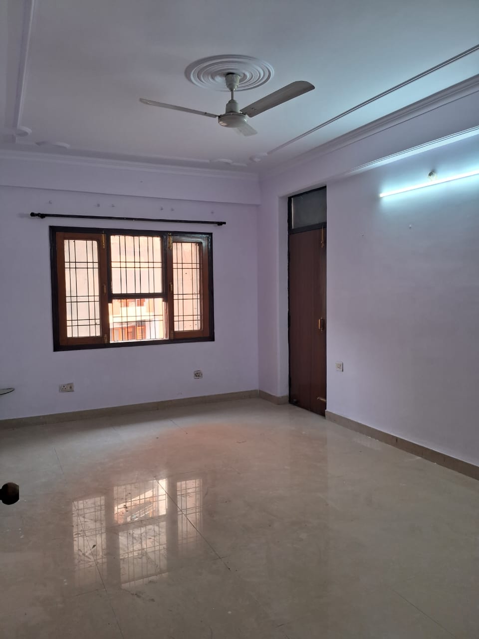 3 BHK + Pooja Room,Study Room,Extra Room Apartment For Rent in 3bhk Semi Furnished Flat 