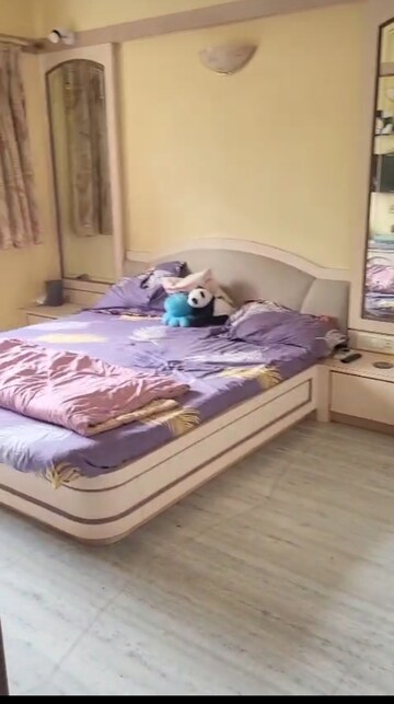 Bedroom in 2 BHK Apartment at Ashirwad CHS Dadar East, Dadar East – for Rent