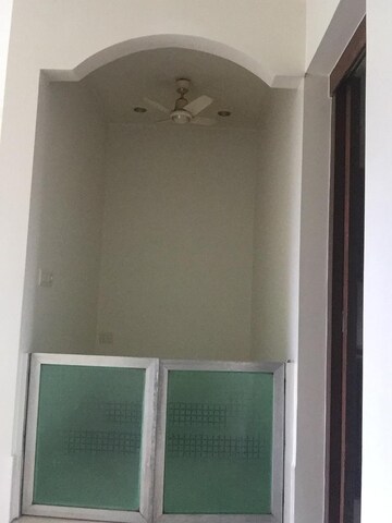 Furnished Amenities in 4 BHK Apartment at Hiranandani Estate Evelina, Ghodbunder Road – for Rent