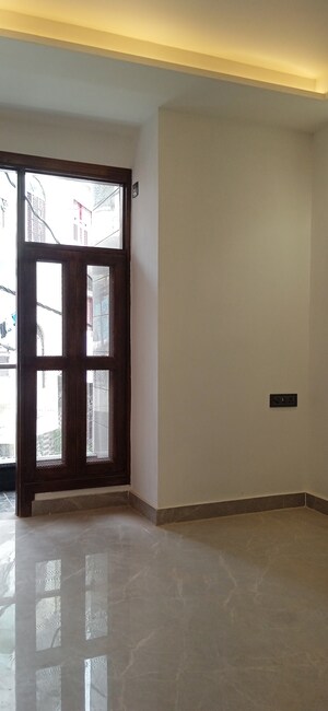 Room in 2 BHK Builder Floor at Mahavir Enclave 1 – for Sale