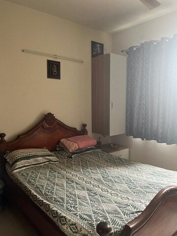 Bedroom in 2.5 BHK Apartment at Prestige Lakeside Habitat, Varthur – for Rent