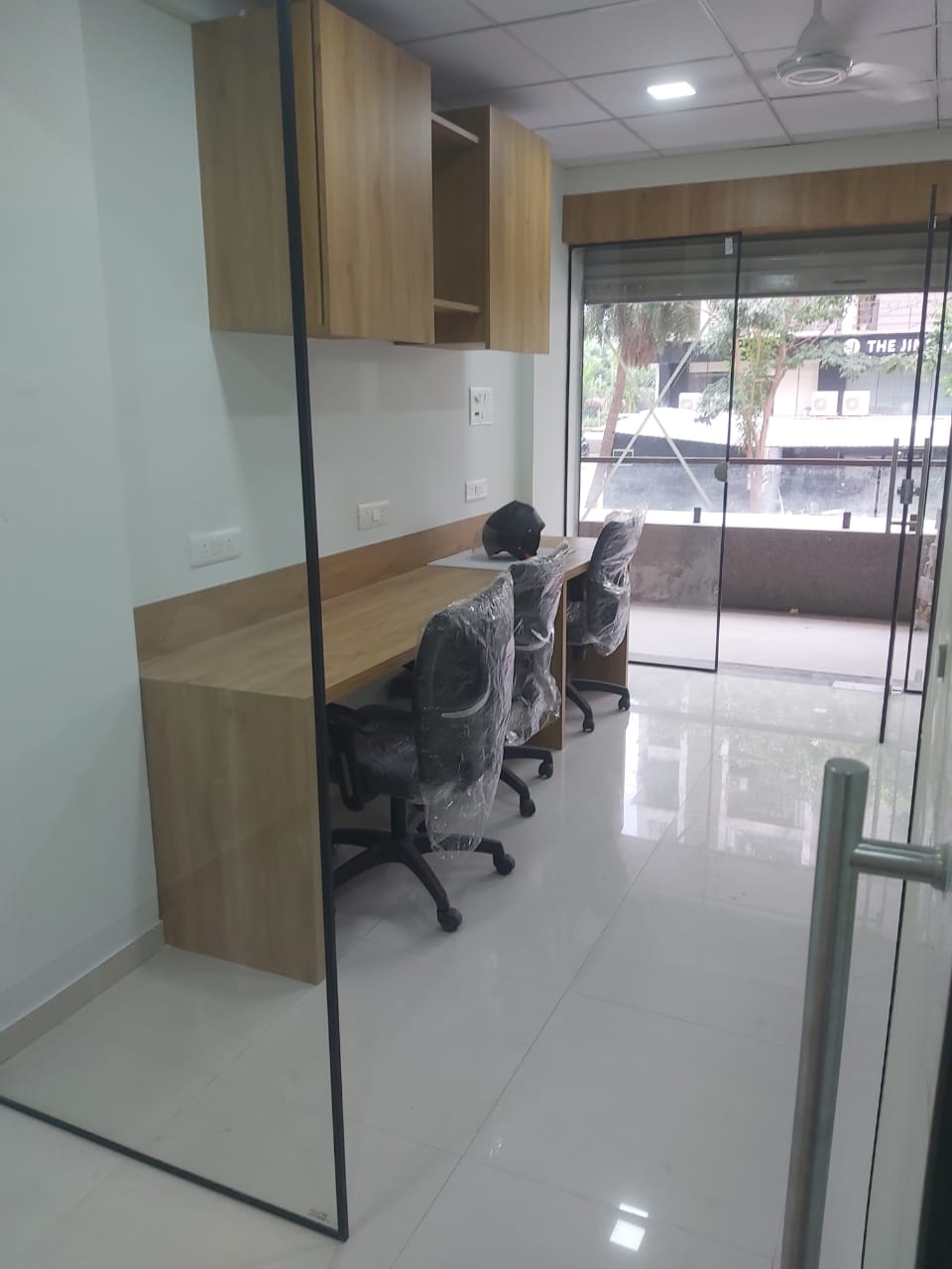 Office Space For Rent in Green Palladia 