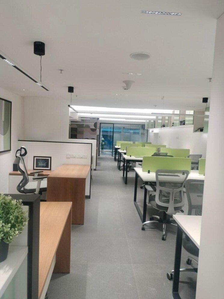 Team Area, marathon-futurex Commercial Office Space 5000 Sq.Ft. In Lower Parel Mumbai 9005859