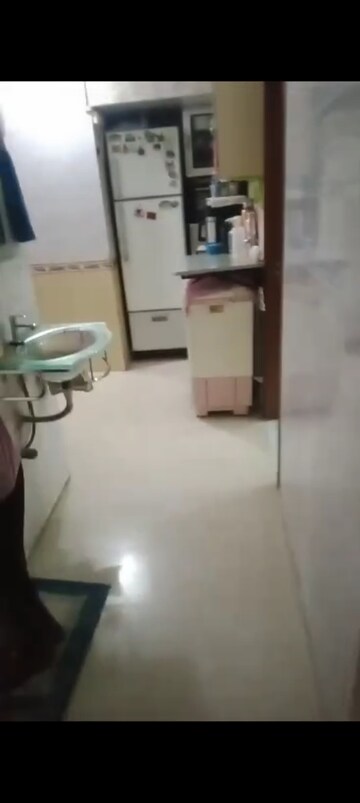 Room in 2 BHK Apartment at Sindhudurg CHS Sion, Sion – for Rent
