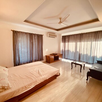 Bedroom in 4 BHK Penthouse at Sindh Society, Aundh – for Rent
