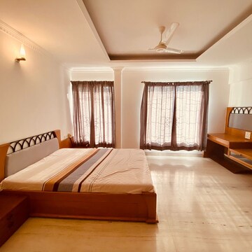 Bathroom in 4 BHK Penthouse at Sindh Society, Aundh – for Rent