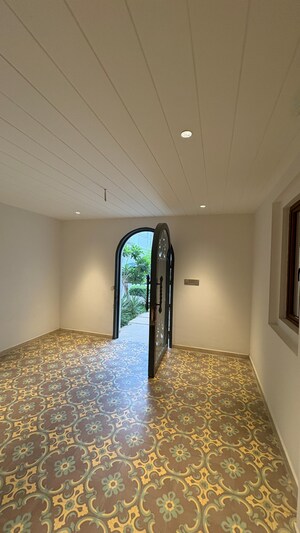 Building Lobby in 4 BHK Villa at Shalimar One World Valencia County, Malesemau – for Sale