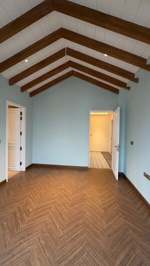 Room in 4 BHK Villa at Shalimar One World Valencia County, Malesemau – for Sale