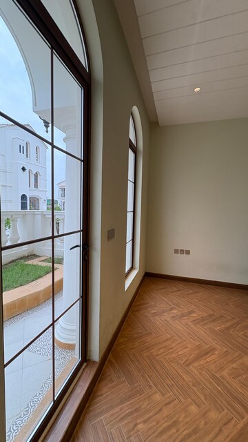 Balcony in 4 BHK Villa at Shalimar One World Valencia County, Malesemau – for Sale