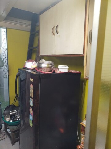 Furnished Amenities in 1 RK Villa at Kamgar Nagar CHS Kurla East, Kurla East – for Rent