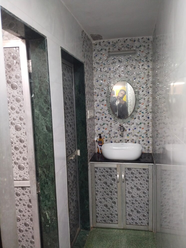 undefined, kamgar-nagar-chs-kurla-east 1 RK 400 Sq.Ft. Villa In Kurla East Mumbai 9005891