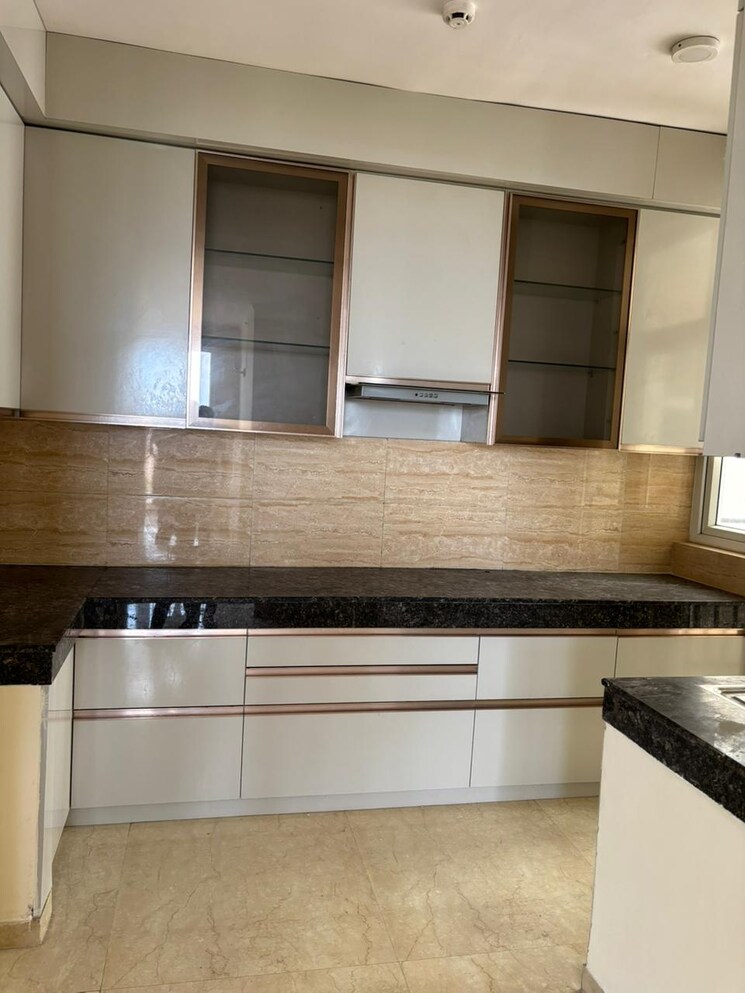 Kitchen, omaxe-the-palace 3 Bedroom 1550 Sq.Ft. Apartment In Gomti Nagar Lucknow 9005897