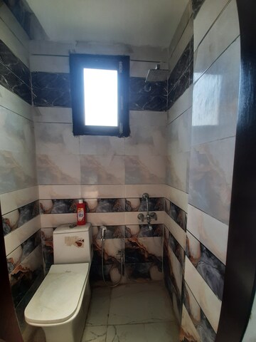 Kitchen in 1 BHK Builder Floor at Maidan Garhi – for Rent