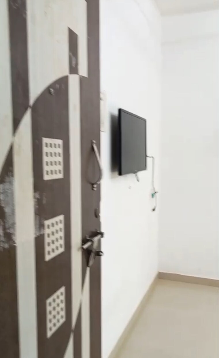 Room, nalasopara west 1 RK 300 Sq.Ft. Apartment In Nalasopara West Palghar 9005920