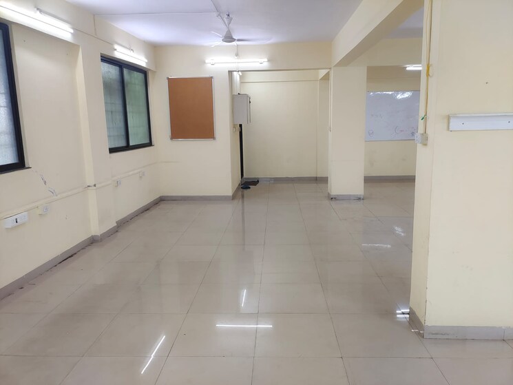 Room, bhosale-pagariya-complex Commercial Office Space 1600 Sq.Ft. In Bhosari Pune 9005933