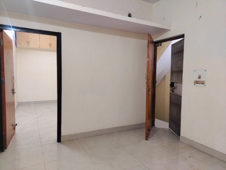 Room, sarita vihar 1 Bedroom 450 Sq.Ft. Apartment In Sarita Vihar Delhi 9005919