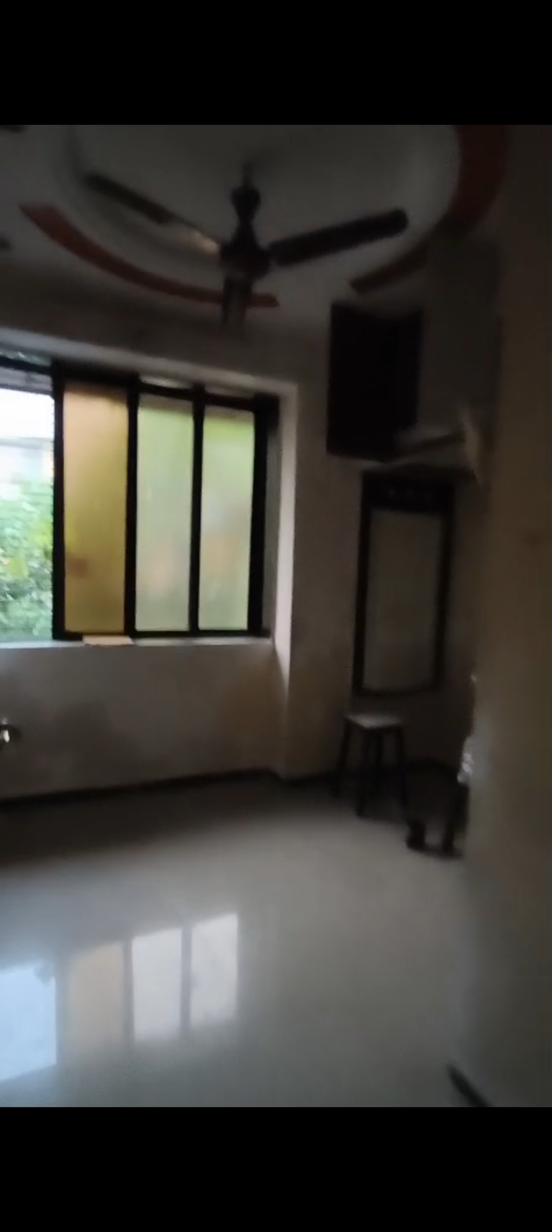 1 BHK + Study Room Apartment For Rent in Chitta Cinema Dadar East 