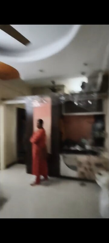 Furnished Amenities in 1 BHK Apartment at Dadar East – for Rent