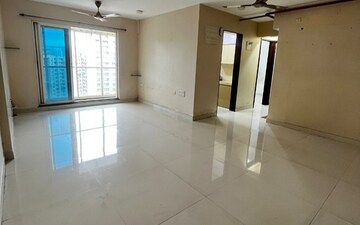 2 BHK Apartment For Rent in Sheth Avalon, Laxmi Nagar